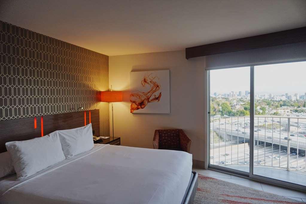 Angeleno 4*